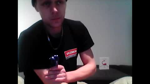 Snapshot of hubikush22 chatting on January 26, 7:10 am hubikush22 online show from January 26, 7:10 am