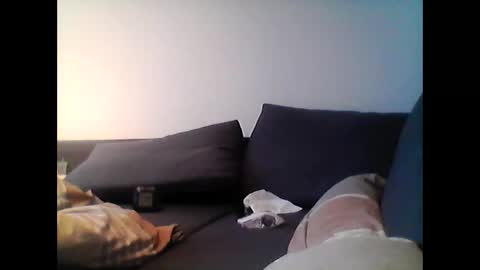 hubikush22 online show from January 19, 4:00 pm