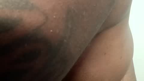 Snapshot of huge_cock321321 chatting on November 2, 12:18 pm Huge Cock321321 online show from November 2, 12:18 pm