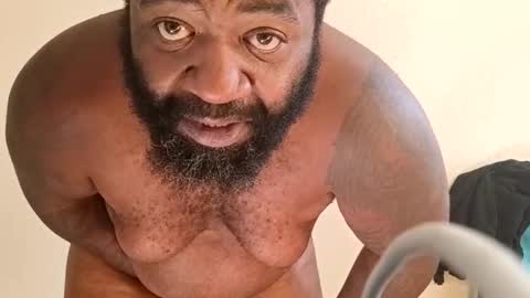 Snapshot of huge_cock321321 chatting on November 3, 4:08 pm Huge Cock321321 online show from November 3, 4:08 pm