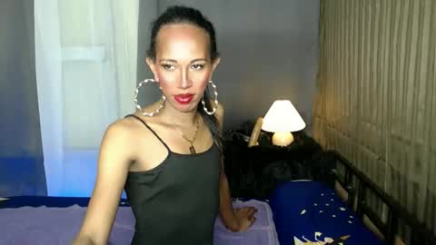 Snapshot of hugecock_caramel chatting on March 6, 9:06 am hugecock_caramel online show from March 6, 9:06 am