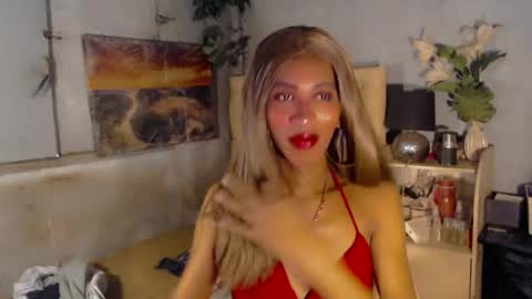 hugecock_caramel online show from June 22, 3:47 am