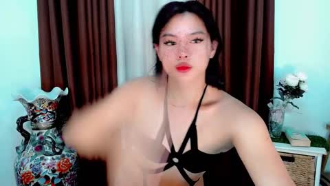 Snapshot of hugecock_nathalie15 chatting on September 24, 2:31 pm nathalie online show from September 24, 2:31 pm