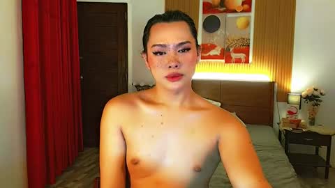 Snapshot of hugecock_nathalie15 chatting on October 18, 7:36 pm nathalie online show from October 18, 7:36 pm