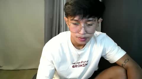 Snapshot of hugecockchristian chatting on September 11, 9:42 am hugecockchristian online show from September 11, 9:42 am