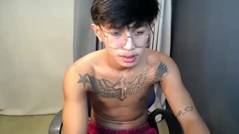 Snapshot of hugecockchristian chatting on September 13, 8:03 am hugecockchristian online show from September 13, 8:03 am