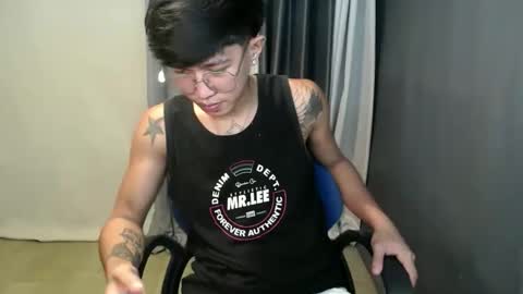 Snapshot of hugecockchristian chatting on September 29, 10:42 am hugecockchristian online show from September 29, 10:42 am