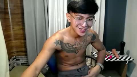 Snapshot of hugecockchristian chatting on October 21, 2:40 pm hugecockchristian online show from October 21, 2:40 pm