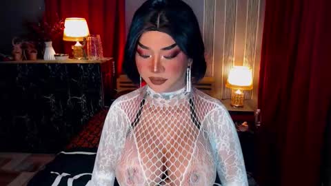 Christine online show from October 7, 5:54 pm