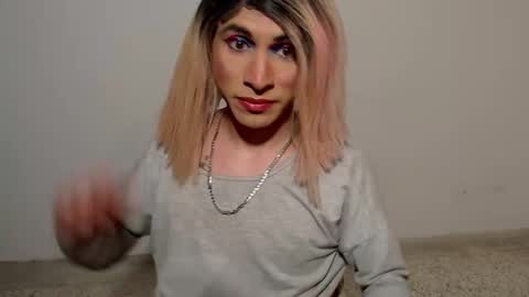 Danezka online show from December 3, 4:53 am