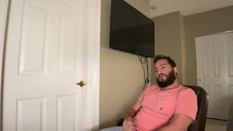 Snapshot of hugedicktop chatting on November 14, 2:10 am Big Dick Top online show from November 14, 2:10 am