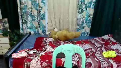hugemassivesnake online show from June 24, 6:29 pm