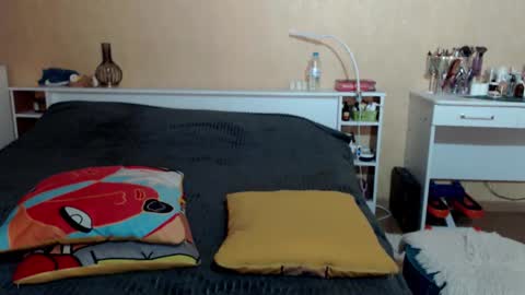 Snapshot of hugetittiesgerda chatting on April 15, 10:54 pm Gerda online show from April 15, 10:54 pm