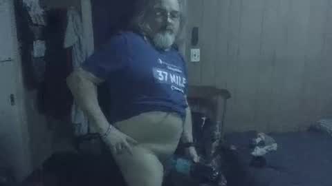 lonely huggy bear online show from December 19, 12:45 pm