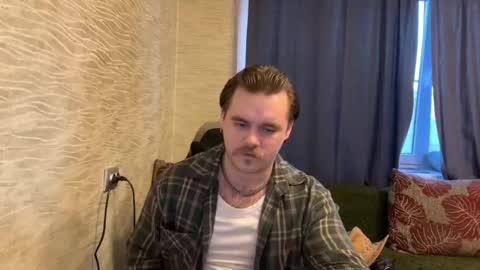 Hugo online show from March 14, 4:29 am