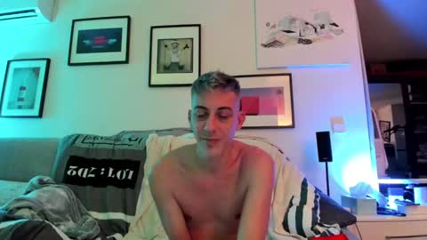 Hugo online show from December 6, 11:47 pm