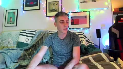 Hugo online show from December 13, 8:58 pm