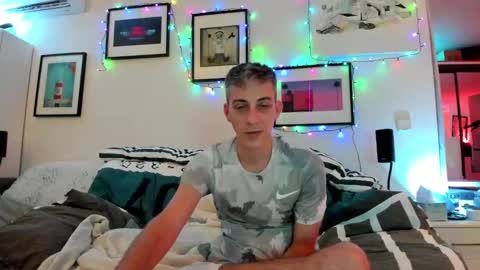 Hugo online show from December 21, 8:54 pm