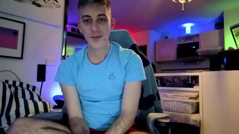 Hugo online show from January 4, 10:24 pm