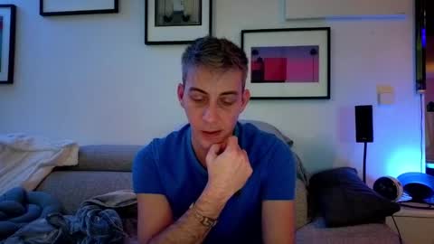 Hugo online show from January 26, 8:45 pm