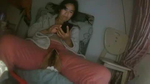 hujiajia520321431 online show from February 25, 9:35 pm