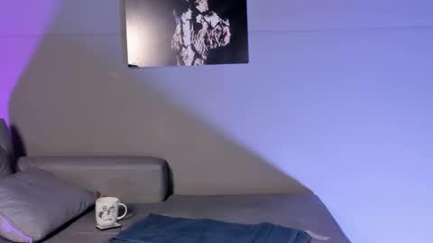Snapshot of hulk_girl212 chatting on July 8, 2:10 pm alice online show from July 8, 2:10 pm