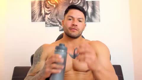 Eli online show from February 5, 1:32 am