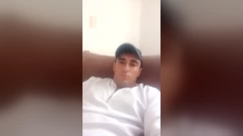 humbertozb online show from July 13, 12:13 am