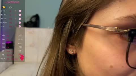 Jess online show from April 29, 5:30 pm