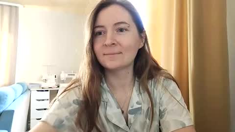 Snapshot of humpygrey chatting on February 16, 6:42 am HumpyGrey online show from February 16, 6:42 am