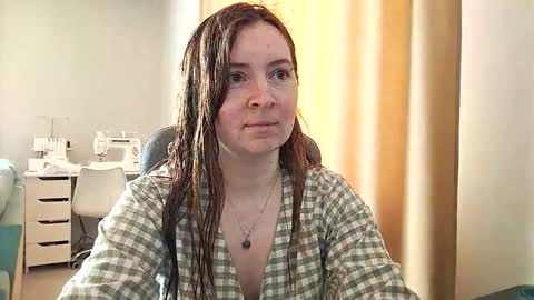 Snapshot of humpygrey chatting on March 19, 6:06 am HumpyGrey online show from March 19, 6:06 am