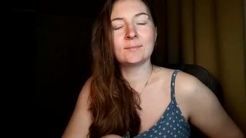 HumpyGrey online show from May 18, 6:03 pm