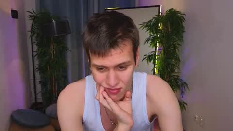 Snapshot of hun1er_steele chatting on October 19, 4:07 pm Hunter steele online show from October 19, 4:07 pm