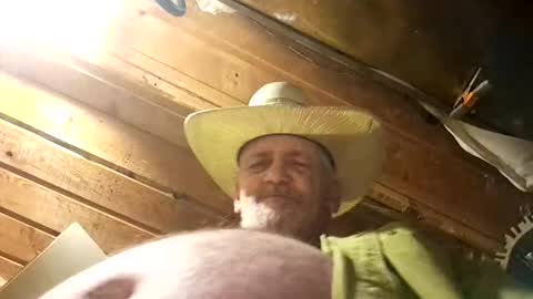 hung34u online show from October 15, 6:57 am