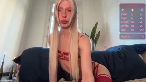 Alice help me reach 100 likes  online show from June 30, 12:28 pm