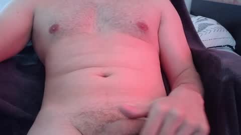 hung_boy6969 online show from May 4, 10:55 am