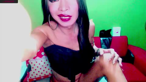 Snapshot of hung_diva chatting on September 26, 12:09 pm REAL BIG COCK online show from September 26, 12:09 pm