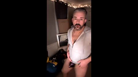 Snapshot of hungitalian40 chatting on February 22, 5:40 am hungitalian40 online show from February 22, 5:40 am