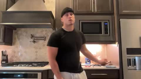 hungkingg22 online show from September 22, 4:09 pm