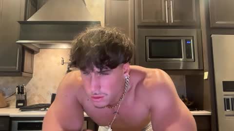 hungkingg22 online show from October 12, 4:28 pm