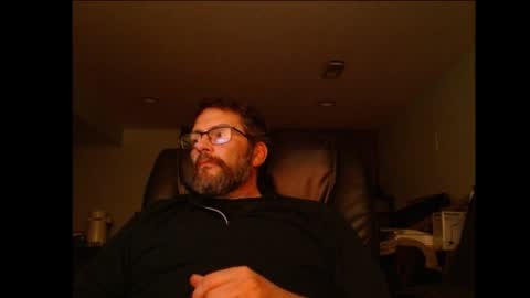 LonelyGuy online show from April 28, 2:38 am