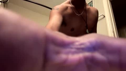 hungricanvet online show from October 12, 7:35 pm