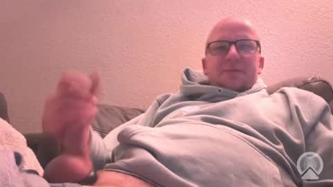 Snapshot of hungsingledad79 chatting on June 28, 9:26 am HuingsingleDad79 online show from June 28, 9:26 am
