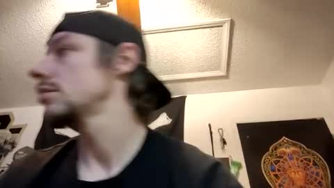 hungtxcock92 online show from February 16, 9:16 pm