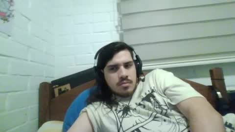 Snapshot of hungweeb chatting on January 13, 1:02 am Rod online show from January 13, 1:02 am