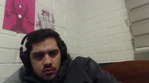 Snapshot of hungweeb chatting on September 28, 2:28 am Rod online show from September 28, 2:28 am