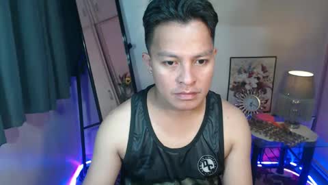 hunk_danny online show from March 8, 12:30 pm