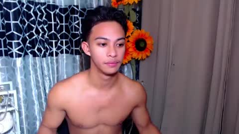 hunk_edward online show from July 26, 1:07 pm