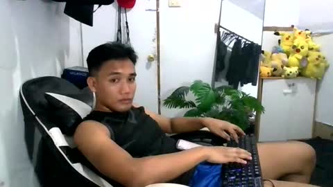 Roger online show from May 10, 11:26 am