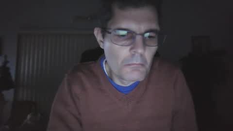 Snapshot of hunkmasclefad458 chatting on December 4, 4:10 am hunkmasclefad458 online show from December 4, 4:10 am